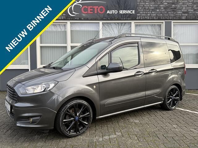 Grijs Occasion 2017 Ford Tourneo Courier Titanium MPV | € 10.950 (Eerlijke prijs) - Afbeelding 1/4