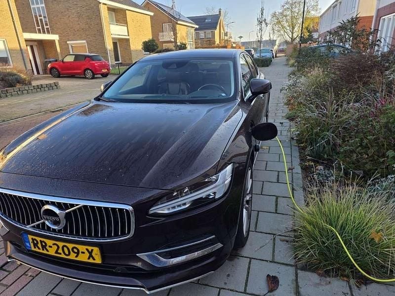 Bruin Occasion 2018 Volvo S90 Sedan | € 25.900 (Goede deal) - Afbeelding 1/4