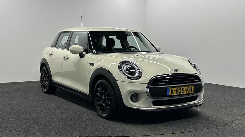 Occasion Mini Cooper Business 136 PK (100 kW) 2021 Grijs Hatchback