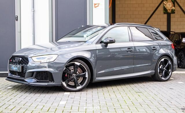 Grijs Gebruikt 2019 Audi RS3 Sportback Hatchback | € 48.950 (Eerlijke prijs) - Afbeelding 1/4
