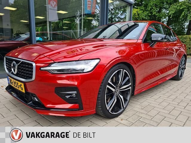 Oranje Gebruikt 2019 Volvo S60 R-Design Sedan | € 29.990 (Eerlijke prijs) - Afbeelding 1/4