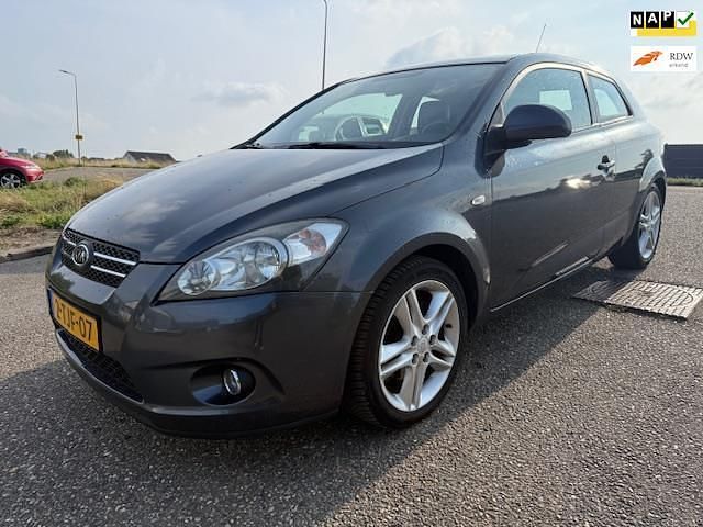 Groen Gebruikt 2008 Kia ProCeed Hatchback | € 3.695 (Super prijs) - Afbeelding 1/4