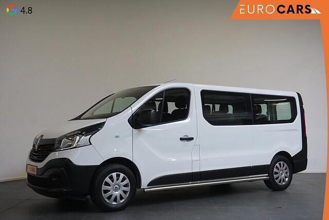 Wit Gebruikt 2019 Renault Trafic Zen Van | € 32.890 - Afbeelding 1/4