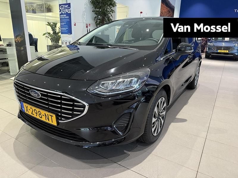 Zwart Occasion 2024 Ford Fiesta Titanium X Hatchback | € 18.445 (Eerlijke prijs) - Afbeelding 1/4