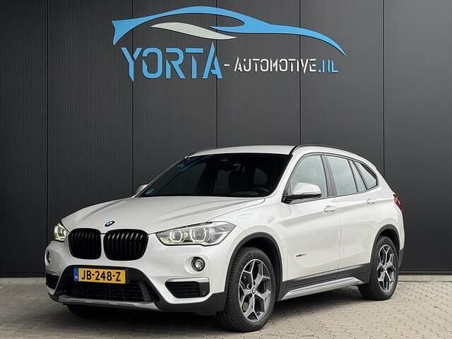Wit Gebruikt 2016 BMW X1 Executive SUV | € 19.950 (Eerlijke prijs) - Afbeelding 1/4