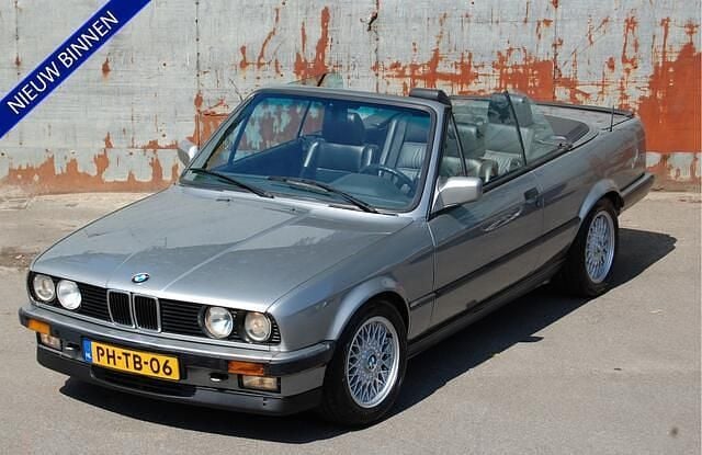 Grijs Gebruikt 1988 BMW 325 Cabriolet | € 17.950 - Afbeelding 1/4