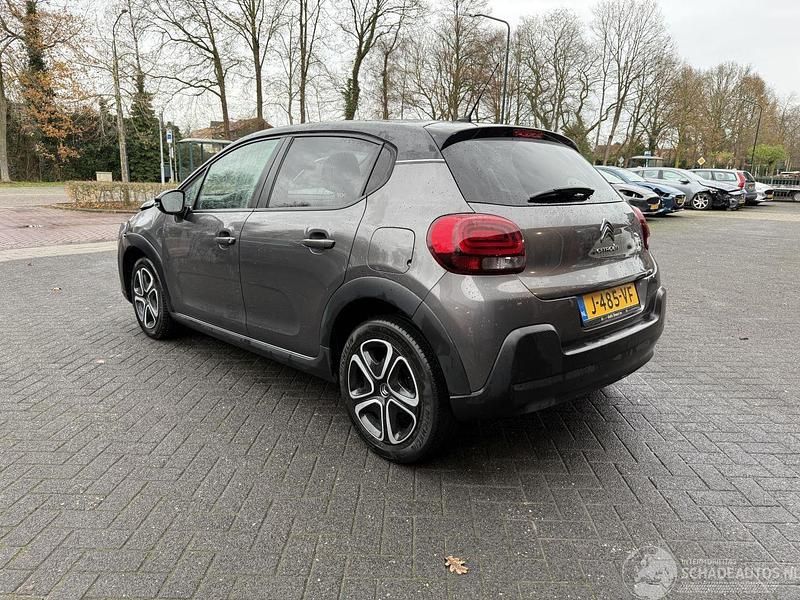 Grijs Occasion 2019 Citroën C3 Feel Hatchback | € 4.250 - Afbeelding 1/4