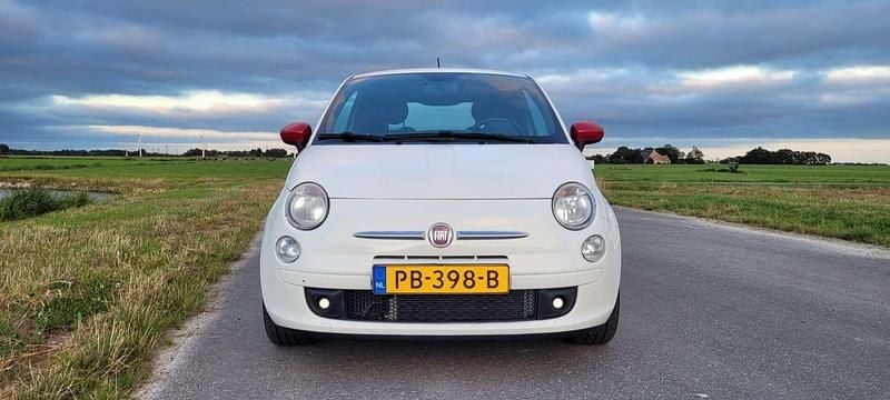 Wit Gebruikt 2011 Fiat 500 Sport Hatchback | € 3.750 (Goede deal) - Afbeelding 1/4