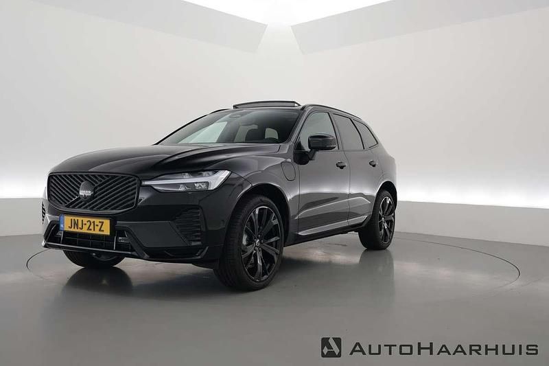 Zwart Occasion 2025 Volvo XC60 Ultra SUV | € 64.850 (Duur) - Afbeelding 1/3