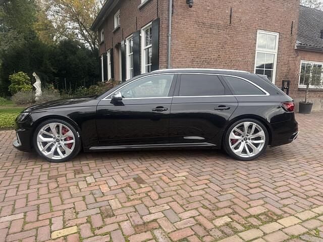 Zwart Gebruikt 2018 Audi RS4 Comfort Stationwagen | € 47.950 (Super prijs) - Afbeelding 1/4
