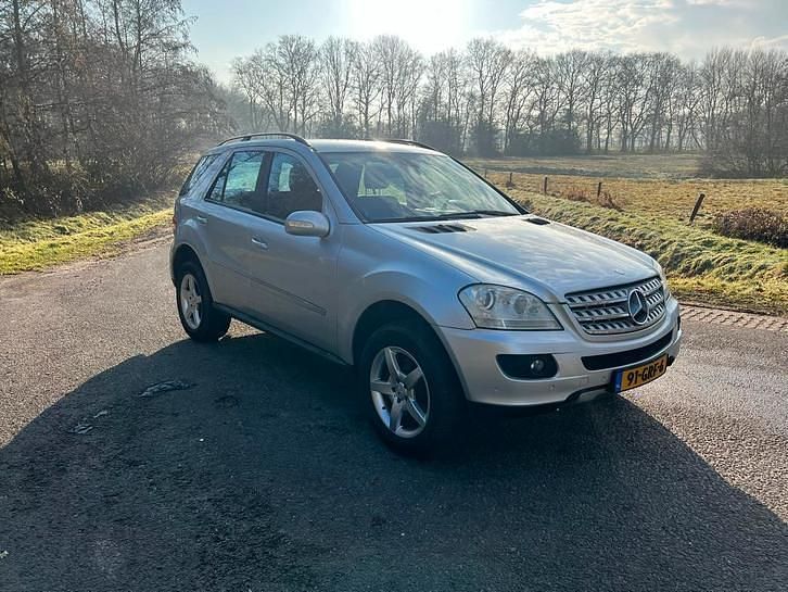Occasion 2008 Mercedes ML320 SUV | € 7.500 (Super prijs) - Afbeelding 1/4
