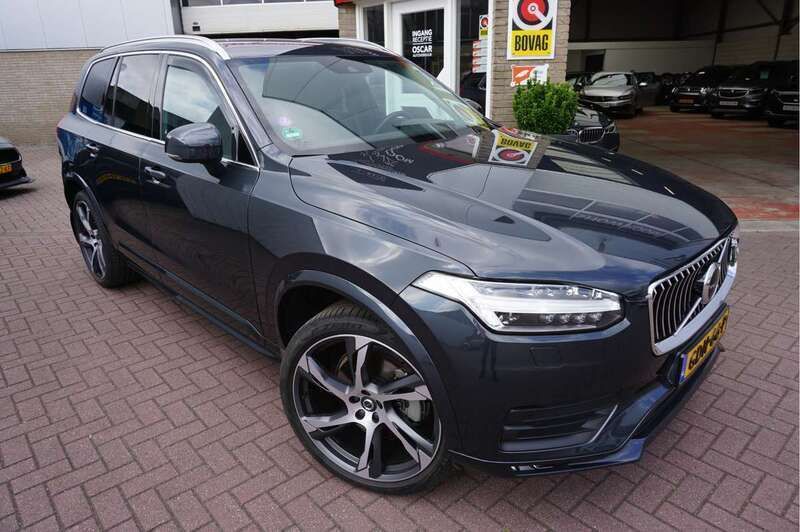 Grijs Gebruikt 2022 Volvo XC90 Inscription SUV | € 51.945 - Afbeelding 1/4