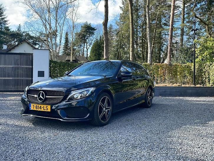 Zwart, metallic lak Gebruikt 2015 Mercedes C43 AMG AMG Stationwagen | € 29.950 (Eerlijke prijs) - Afbeelding 1/4