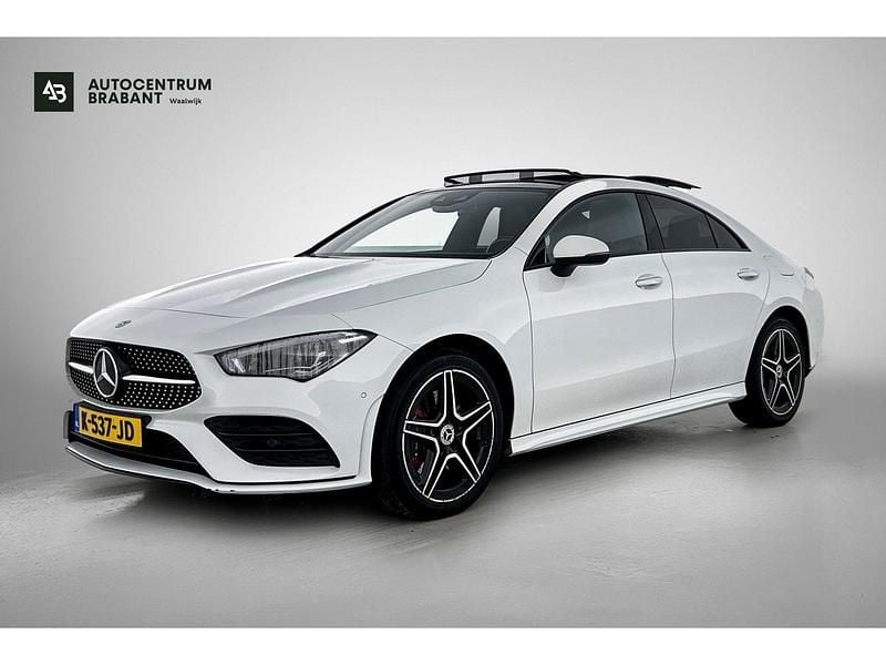 Wit Gebruikt 2020 Mercedes CLA250 Business Sedan | € 28.995 (Eerlijke prijs) - Afbeelding 1/3
