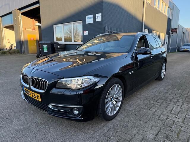 Occasion BMW 520 Sport Line 190 PK (139 kW) 2015 Zwart (metallic) Stationwagen