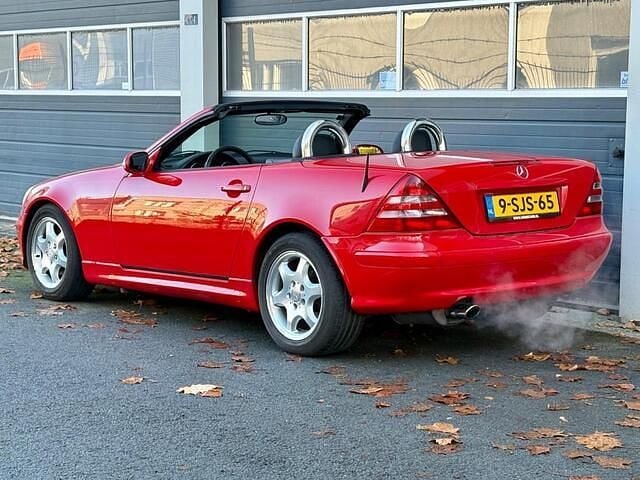 Occasion Mercedes SLK230 197 PK (144 kW) 2002 Rood Cabriolet