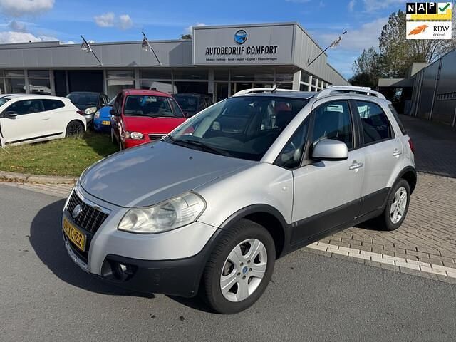 Grijs Gebruikt 2007 Fiat Sedici SUV | € 3.299 (Eerlijke prijs) - Afbeelding 1/4