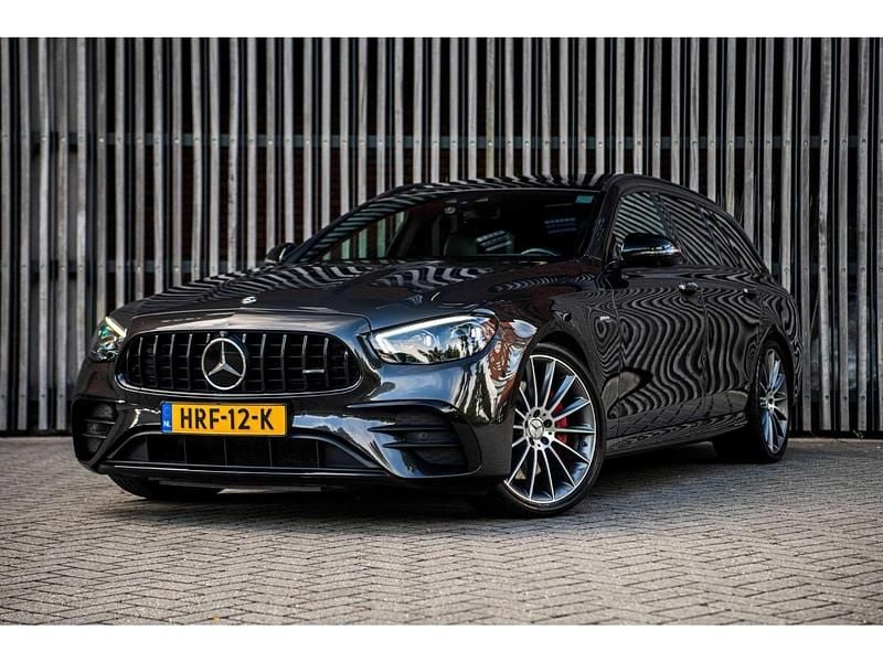 Grijs Gebruikt 2021 Mercedes E53 AMG AMG Stationwagen | € 71.950 (Goede deal) - Afbeelding 1/4