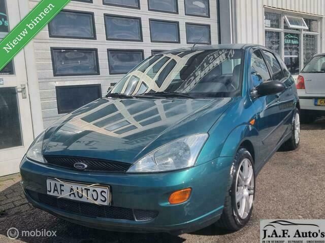 Blauw Gebruikt 1999 Ford Focus Stationwagen | € 1.250 (Goede deal) - Afbeelding 1/4