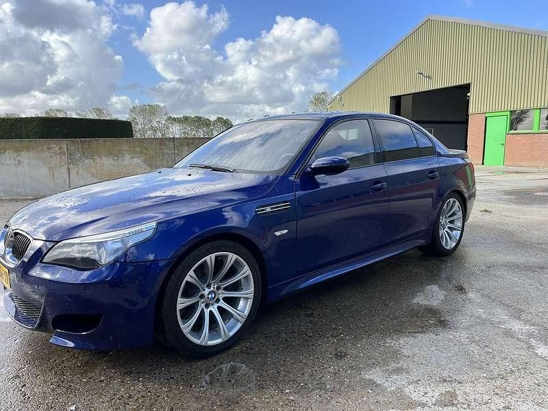 Blauw Gebruikt 2007 BMW M5 Sedan | € 69.000 - Afbeelding 1/4