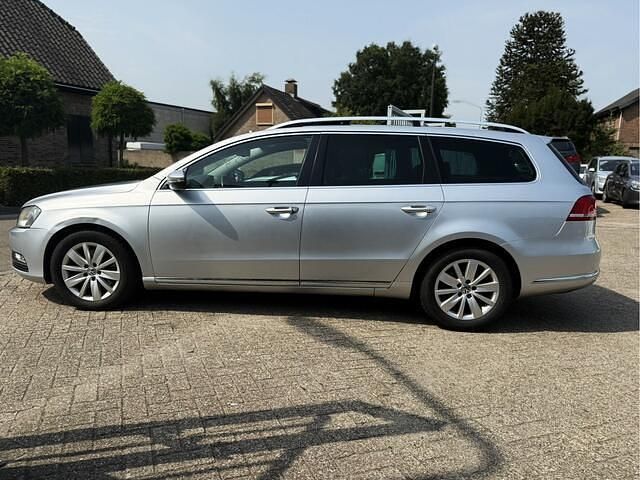 Occasion VW Passat R-line 105 PK (77 kW) 2013 Grijs, metallic lak Stationwagen