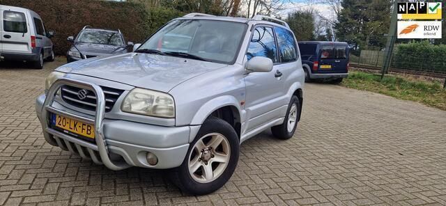 Grijs Gebruikt 2003 Suzuki Grand Vitara SUV | € 5.550 (Goede deal) - Afbeelding 1/4