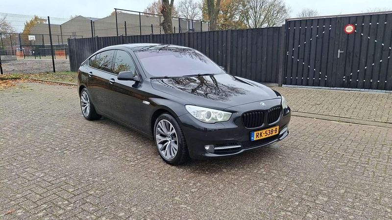 Zwart Occasion 2009 BMW 535 Gran Turismo Executive Sedan | € 13.495 - Afbeelding 1/4