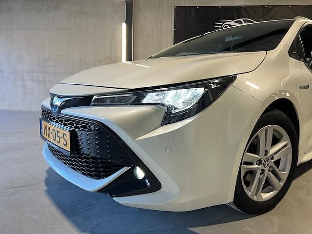 Occasion Toyota Corolla Business Edition 98 PK (72 kW) 2020 Wit Stationwagen