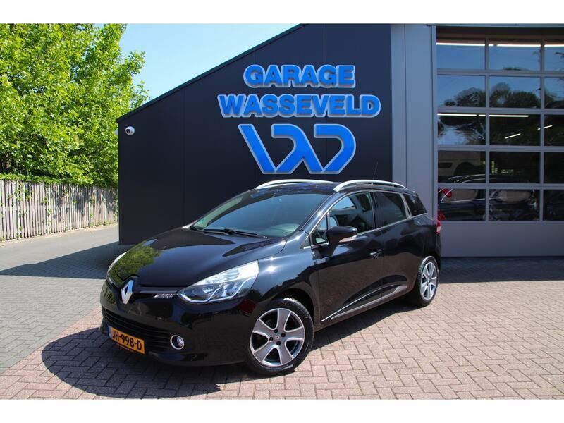 Zwart Gebruikt 2016 Renault Clio GrandTour Night&Day Stationwagen | € 9.495 (Eerlijke prijs) - Afbeelding 1/4