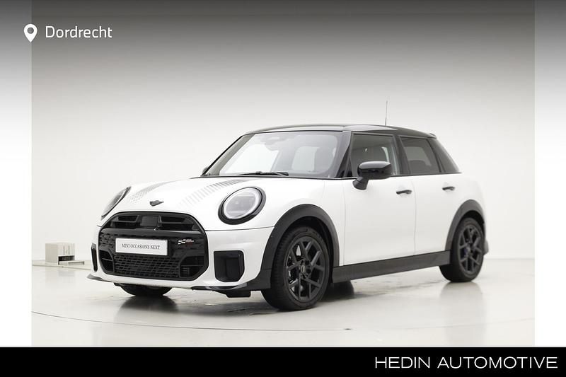 Wit (metallic) Occasion 2025 Mini John Cooper Works Comfort Hatchback | € 36.895 (Goede deal) - Afbeelding 1/4