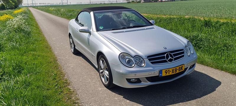 Zilver Gebruikt 2006 Mercedes CLK280 Elegance Cabriolet | € 11.850 (Iets duurder) - Afbeelding 1/4