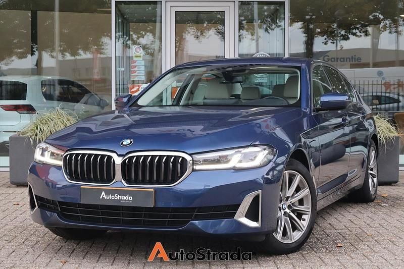 Blauw Gebruikt 2020 BMW 530e Executive Sedan | € 27.900 (Super prijs) - Afbeelding 1/4