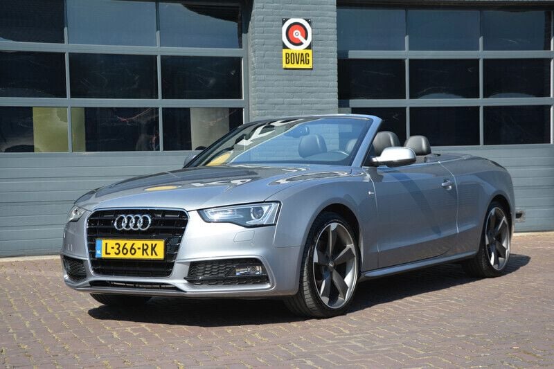 Grijs Gebruikt 2015 Audi A5 Cabriolet S-Line Cabriolet | € 17.950 (Eerlijke prijs) - Afbeelding 1/4