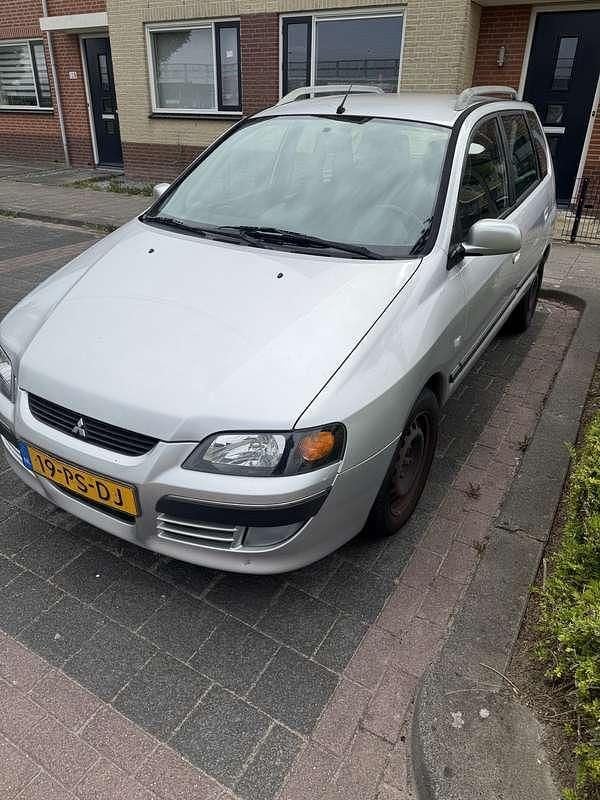 Gebruikt 2004 Mitsubishi Space Star Comfort Edition Stationwagen | € 1.350 (Eerlijke prijs) - Afbeelding 1/4