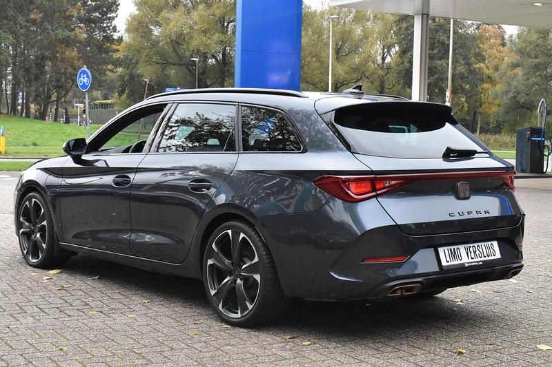 Occasion Cupra Leon VZ 2024 Grijs Stationwagen