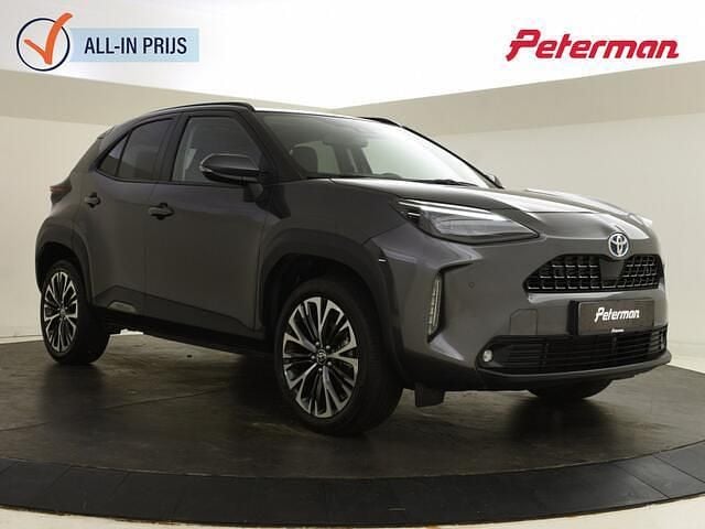 Grijs Occasion 2023 Toyota Yaris Cross Executive SUV | € 27.899 (Eerlijke prijs) - Afbeelding 1/4