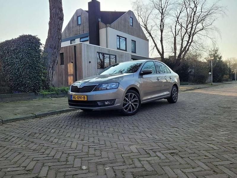 Occasion Skoda Rapid 90 PK (66 kW) 2015 Beige Hatchback