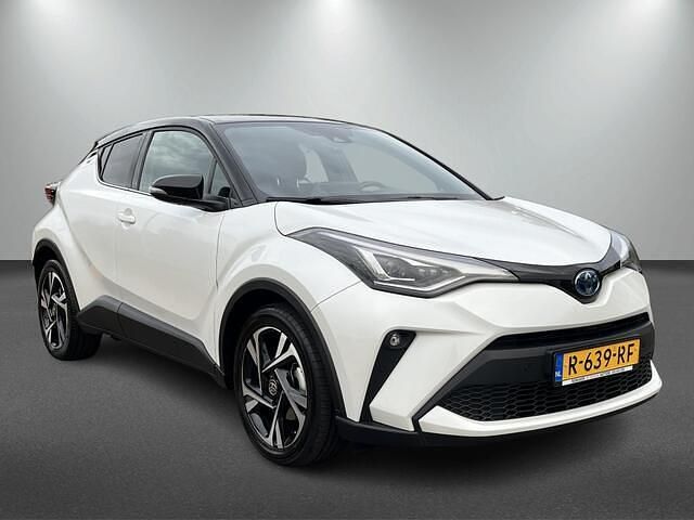 Wit Occasion 2022 Toyota C-HR Style SUV | € 25.901 (Eerlijke prijs) - Afbeelding 1/3