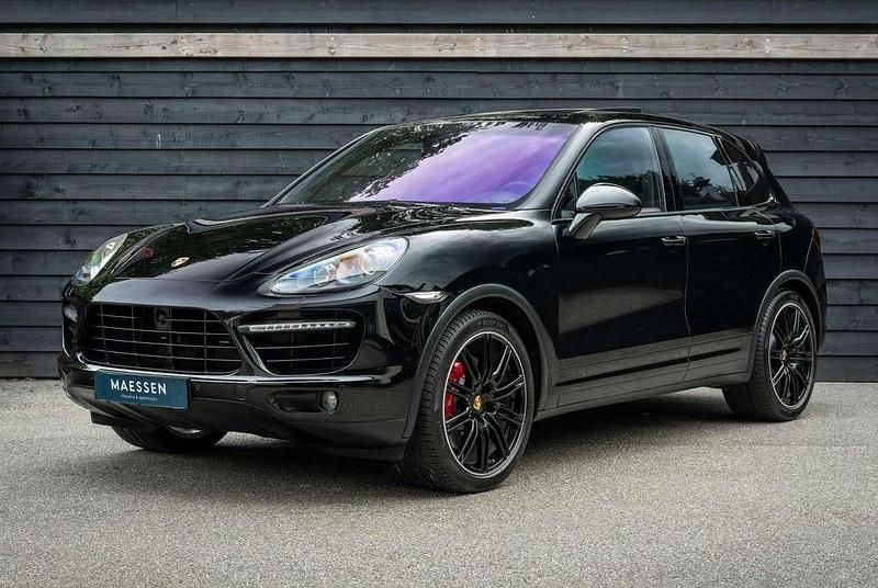 Zwart, metallic lak Gebruikt 2011 Porsche Cayenne Turbo SUV | € 47.950 (Duur) - Afbeelding 1/4