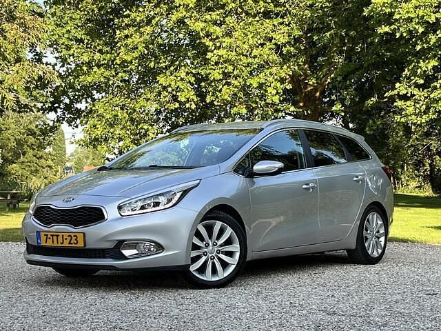 Grijs Gebruikt 2014 Kia Ceed Sportswagon Stationwagen | € 6.450 (Eerlijke prijs) - Afbeelding 1/4
