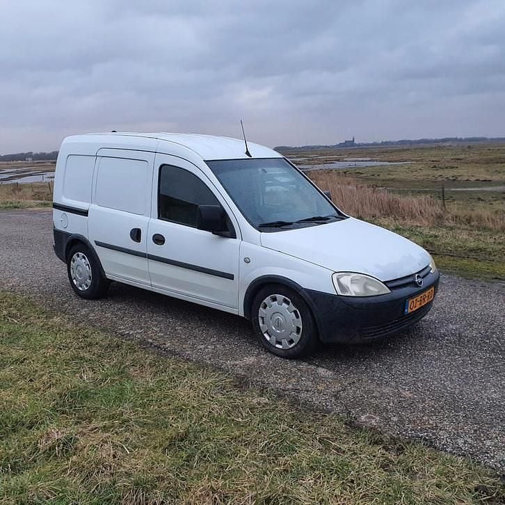 Occasion Opel Combo 100 PK (73 kW) 2004 MPV