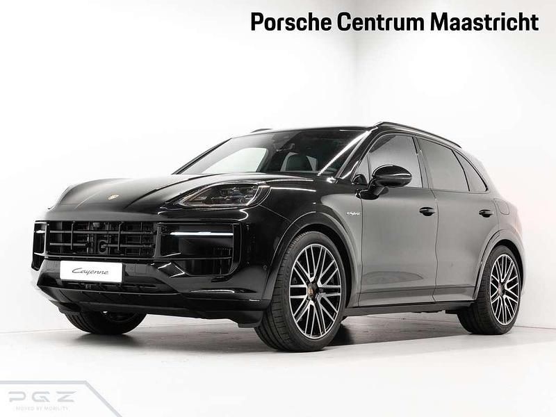 Zwart Nieuw 2025 Porsche Cayenne SUV | € 160.305 (Iets duurder) - Afbeelding 1/4