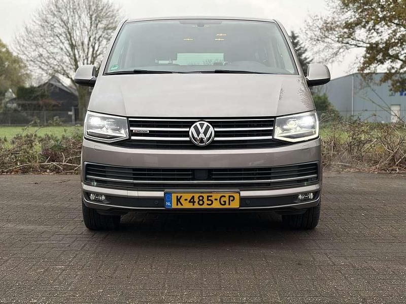 Grijs Gebruikt 2016 VW Multivan Van | € 29.950 - Afbeelding 1/4