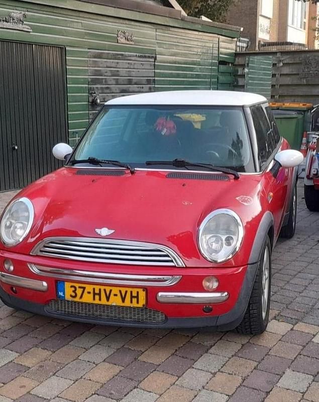 Gebruikt 2002 Mini Cooper Hatchback | € 950 (Eerlijke prijs) - Afbeelding 1/4