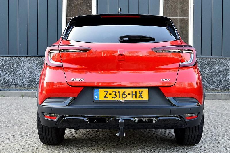 Occasion Mitsubishi ASX Instyle 143 PK (105 kW) 2024 Rood SUV