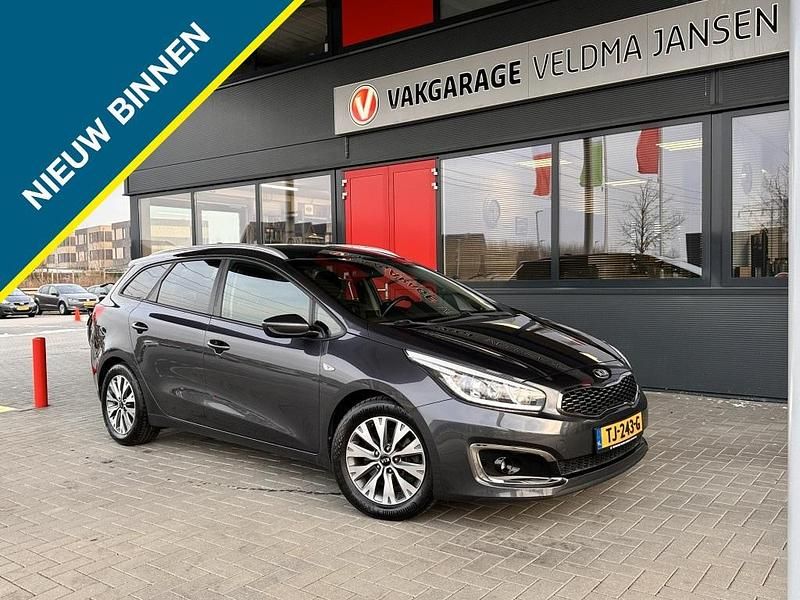 Grijs (metallic) Occasion 2018 Kia Ceed Sportswagon Stationwagen | € 13.950 (Eerlijke prijs) - Afbeelding 1/4