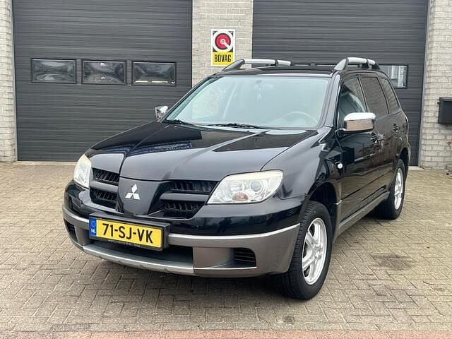 Occasion Mitsubishi Outlander Invite+ 136 PK (100 kW) 2006 Zwart SUV