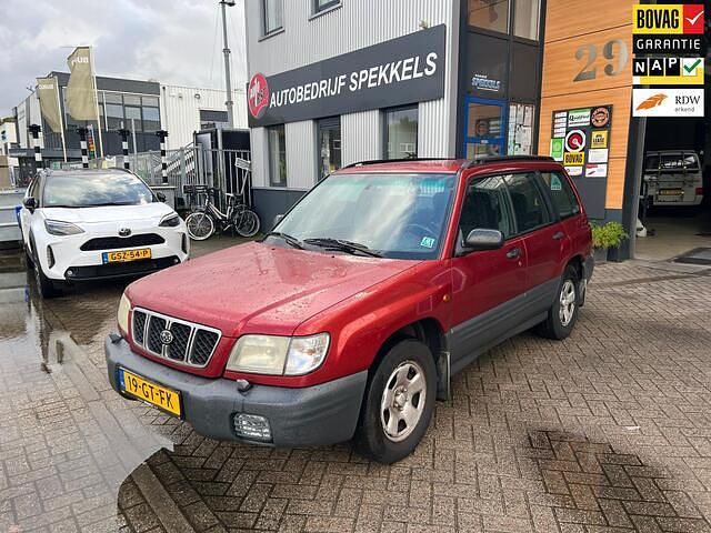 Rood Gebruikt 2001 Subaru Forester SUV | € 2.500 - Afbeelding 1/4