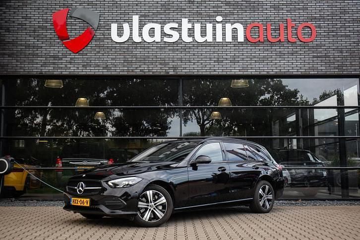 Gebruikt 2023 Mercedes 300 Luxury Stationwagen | € 34.950 (Goede deal) - Afbeelding 1/4