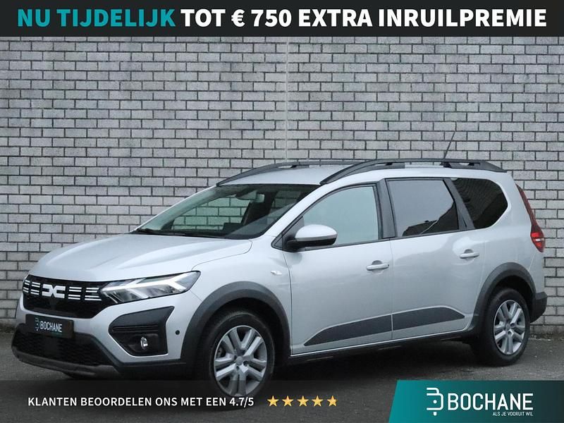 Grijs Gebruikt 2023 Dacia Jogger Expression MPV | € 19.295 (Eerlijke prijs) - Afbeelding 1/4